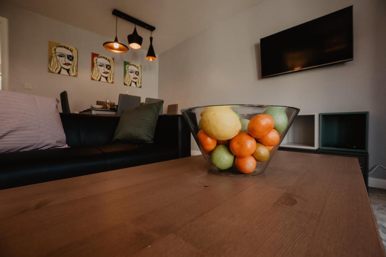 Coyle House, 3 Bed,Corby, Super Kings Or Twins, Driveway, Free Wi-Fi, Corporates Welcome 외부 사진